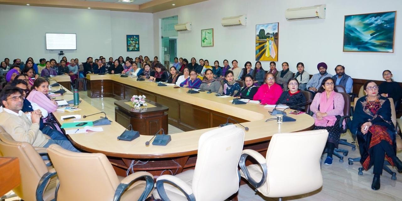 पाठ्यक्रम उन्नयन