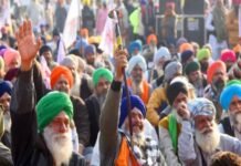 6 ਮਾਰਚ ਨੂੰ ਦਿੱਲੀ ਦੀਆਂ ਸਰਹੱਦਾਂ ‘ਤੇ 100 ਦਿਨਾਂ ਦੇ ਵਿਰੋਧ ਪ੍ਰਦਰਸ਼ਨ ਕੀਤੇ ਜਾਣਗੇ। ਉਸ ਦਿਨ, ਕੇਐਮਪੀ ਐਕਸਪ੍ਰੈਸਵੇਅ ‘ਤੇ 5 ਘੰਟਿਆਂ ਦੀ ਨਾਕਾਬੰਦੀ ਹੋਵੇਗੀ