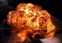 पाकिस्तान में आतंकी हमला , बस में धमाका , 4 चीनी इंजीनियर्स समेत 8 की मौत