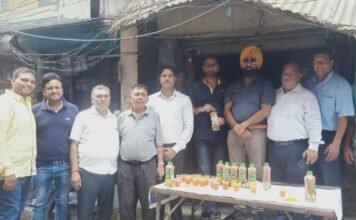 डिजिटल मीडिया एसोसिएशन (DMA) ने गुड़ मंडी में जूस का लगाया लगंर,