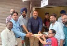 ਵੀਹ ਰੁਪਏ ਵਿਚ ਰੋਟੀ ਦੇ ਕੇ ਕੀਤੀ ਜਾ ਰਹੀ ਮਾਨਵਤਾ ਦੀ ਸੇਵਾ ਇਸ ਸੰਸਥਾ ਵੱਲੋਂ