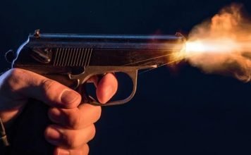 ਪੁਲਿਸ ਤੇ ਗੈਂਗਸਟਰਾਂ ਵਿਚਕਾਰ ਗੋਲੀਬਾਰੀ, ਤਿੰਨ ਵਿਅਕਤੀ ਗ੍ਰਿਫਤਾਰ, ਪੁਲਿਸ ਮੁਲਾਜ਼ਮ ਜ਼ਖ਼ਮੀ