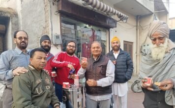 राणा एंड सन्न्स की ओर से बस्ती बावा खेल में लगाया गया चाय का लंगर