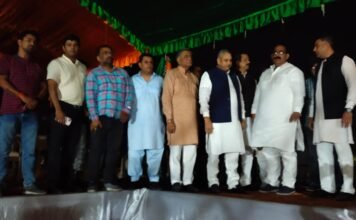 अश्वनी शर्मा ने कल होने वाली रैली का रैली स्थल पर पहुँच लिया जायजा।