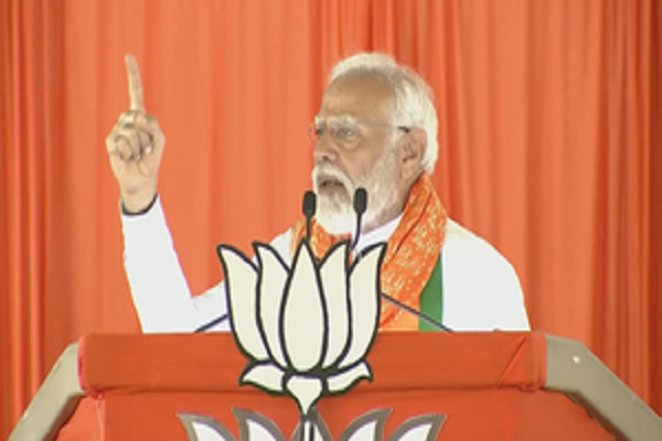 PM-Modi-again-made-the-attack-of-opposition-a-weapon-after-family-he-attacked-the-statement-of-power