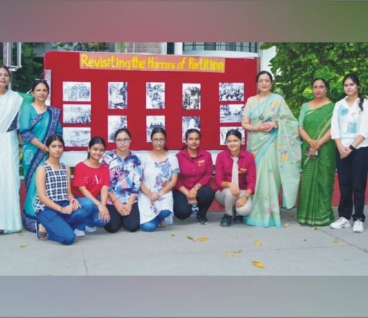 केएमवी ने विभिन्न गतिविधियों के आयोजन के साथ मनाया पार्टिशन हौरर रिमैम्बरेंस दिवस पार्टिशन हौरर