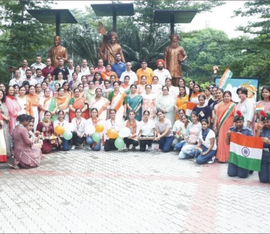 एच.एम.वी. ने मनाया स्वतंत्रता दिवस