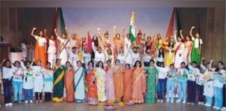 के.एम.वी. हुआ आज़ादी के रंग में सराबोर आज़ादी