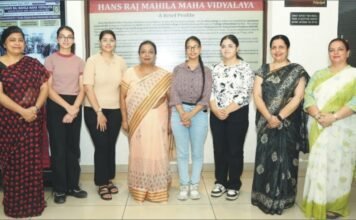 एच.एम.वी. की 5 छात्राओं ने पास की सीए फाउंडेशन परीक्षा छात्राओं