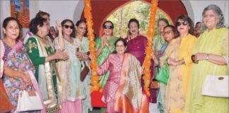 के.एम.वी. में जोश एवं उत्साह के साथ आयोजित हुआ तीज फेस्टिवल तीज