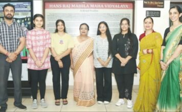 एच.एम.वी. की बीसीए सेमेस्टर-4 की छात्राओं ने मारी बाजी छात्राओं