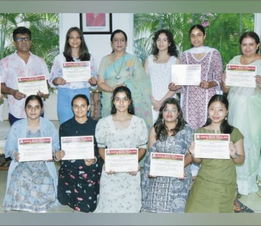 केएमवी ने फ्रेंच लैंग्वेज प्रोफिशिएंसी सर्टिफिकेट कोर्स का समापन समारोह आयोजित किया फ्रेंच लैंग्वेज
