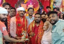 रस्ता मुहल्ला