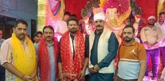 रस्ता मुहल्ला