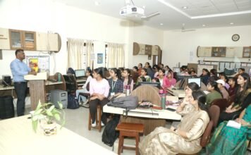 एच.एम.वी. के गणित विभाग ने आयोजित की वर्कशाप गणित