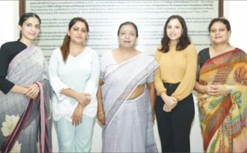 एच.एम.वी. की बी.वॉक कास्मेटॉलिजी एंड वैलनेस सेमेस्टर-6 की छात्राएं शीर्ष पर कास्मेटॉलिजी एंड वैलनेस