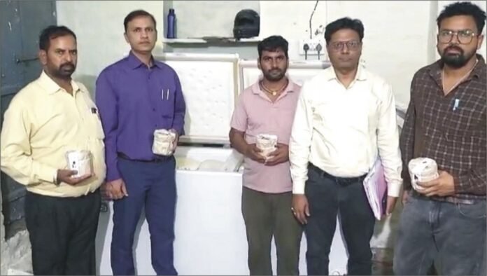 1A जिला स्वास्थ्य अधिकारी