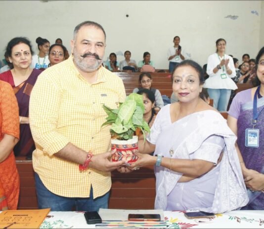 ਇੰਟਰ-ਸਕੂਲ ਪ੍ਰਤੀਯੋਗਤਾ