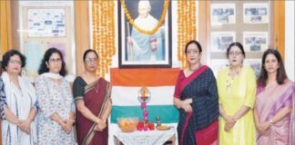 महात्मा गांधी