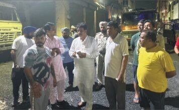 केंद्रीय विधानसभा क्षेत्र की हर सड़क को बनाएंगे गड्ढा मुक्त: विधायक रमन अरोड़ा केंद्रीय विधानसभा क्षेत्र