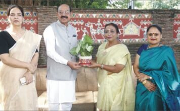 एचएमवी ने नेशनल एजुट्रस्ट ऑफ इंडिया के तत्वावधान में भव्य कौशल से उद्यमिता दिवाली मेला का आयोजन किया कौशल