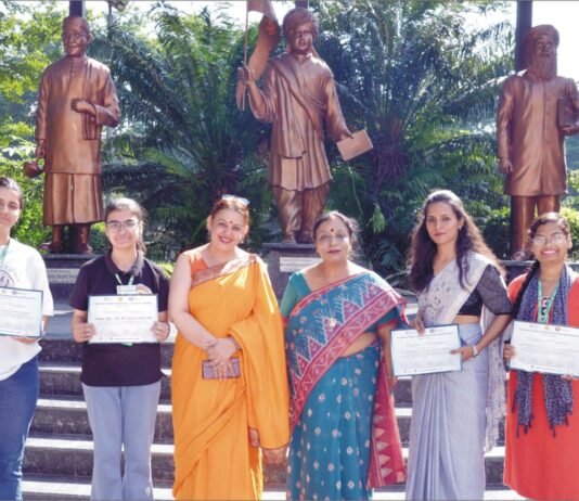 एचएमवी की छात्राएं एमिटी यूनिवर्सिटी के बूट कैंप में छाईं एमिटी यूनिवर्सिटी