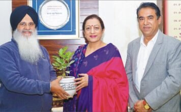 केएमवी ने भारत सरकार द्वारा प्रायोजित ज़ीरो-वेस्ट प्रैक्टिस और लो-कॉस्ट टीचिंग एड्स पर दो दिवसीय राष्ट्रीय कार्यशाला का सफलतापूर्वक समापन किया ज़ीरो-वेस्ट प्रैक्टिस