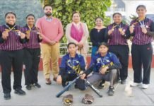 सॉफ्टबॉल टीम