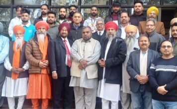 बाबा साहेब डा. अंबेडकर विरोधी टिप्पणियों से करोड़ों बहुजनों का सामाजिक अपमान हुआ : संत सतविंदर हीरा, संत सरवन दास बाबा साहेब