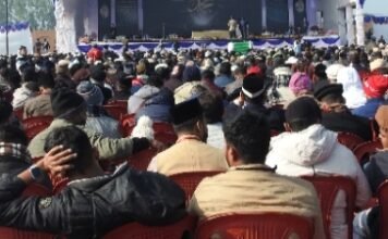 ਆਪਣੇ ਭਰਾ ਲਈ ਜੇ ਲੋੜ ਪਵੇ ਤਾਂ ਆਪਣੇ ਹੱਕ ਵੀ ਛੱਡਣ ਦਾ ਹੌਸਲਾ ਪੈਦਾ ਕਰਨਾ ਜਲਸਾ ਸਲਾਨਾ ਦੇ ਉਦੇਸ਼ਾਂ ਵਿੱਚੋਂ ਇੱਕ ਮਕਸਦ ਹੈ ਜਲਸਾ ਸਲਾਨਾ