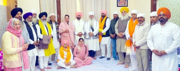 1 ਬਾਘਾ ਪਰਿਵਾਰ