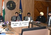 डिप्टी कमिश्नर ने बलर्टन पार्क में चल रहे विकास कार्यों की प्रगति की समीक्षा की डिप्टी कमिश्नर