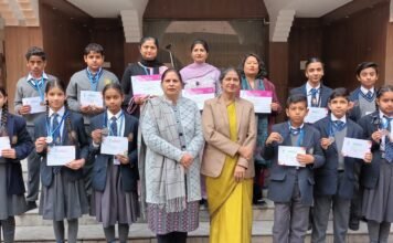 सेठ हुक्म चंद पब्लिक स्कूल न्यू प्रेम नगर जालंधर में राष्ट्रीय शिक्षक परिषद द्वारा विज्ञान और गणित विषय में ओलिंपियाड पदक विजेताओं को किया गया सम्मानित