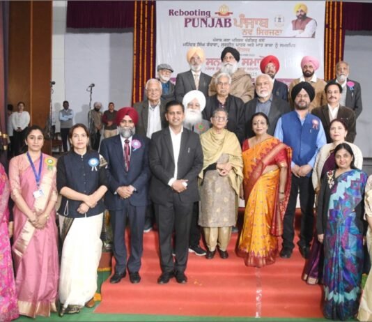 ਐਚਐਮਵੀ ਵਿਖੇ ਰੀਬੂਟਿੰਗ ਪ੍ਰੋਗਰਾਮ ਨਵ-ਸਿਰਜਣਾ ਸਨਮਾਨ ਸਮਾਰੋਹ-2025 ਦਾ ਆਯੋਜਨ ਰੀਬੂਟਿੰਗ