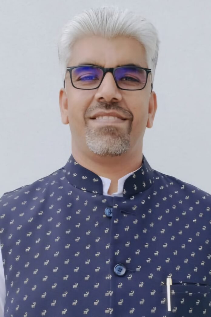 2 ਇੱਕ ਹਜਾਰ ਰੁਪਏ ਮਹੀਨਾ