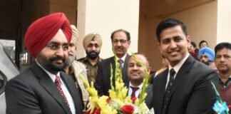 ਚੋਣ ਕਮਿਸ਼ਨਰ