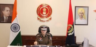 ਜਲੰਧਰ ਨੂੰ ਨਸ਼ਾ ਮੁਕਤ ਬਣਾਉਣ ਲਈ ਕਮਰ ਕੱਸੋ: ਪੁਲਿਸ ਕਮਿਸ਼ਨਰ ਨੇ ਅਧਿਕਾਰੀਆਂ ਨੂੰ ਦਿੱਤੇ ਨਿਰਦੇਸ਼ ਨਸ਼ਾ ਮੁਕਤ