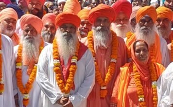 ਦਮੜੀ ਸ਼ੋਭਾ ਯਾਤਰਾ ‘ਚ ਸ਼ਾਮਲ ਹੋ ਕੇ ਸੰਗਤਾਂ ਗੁਰੂ ਰਵਿਦਾਸ ਮਹਾਰਾਜ ਜੀ ਦਾ ਅਸ਼ੀਰਵਾਦ ਪ੍ਰਾਪਤ ਕਰਨ : ਸੰਤ ਨਿਰਮਲ ਦਾਸ ਬਾਬੇ ਜੋੜੇ ਦਮੜੀ ਸ਼ੋਭਾ ਯਾਤਰਾ