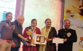 डीआरवी डीएवी फिल्लौर में ‘पुस्तकों की दुनिया’ थीम पर शानदार वार्षिक पुरस्कार समारोह